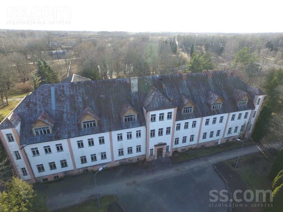 P64, Daugavpils un raj., Daugavpils — maja