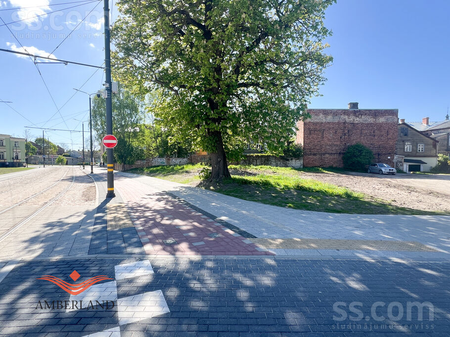 Katoļu 6, Liepāja un raj., Liepāja — zeme