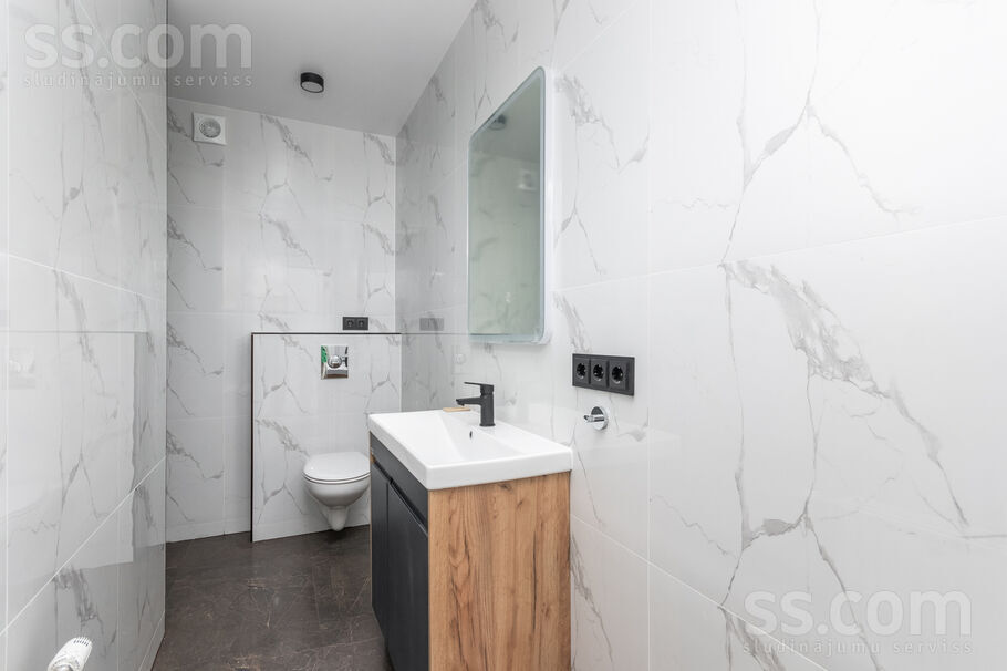 Veckalni 169, Dzērumi, Rīgas rajons, Ķekavas pag. — maja