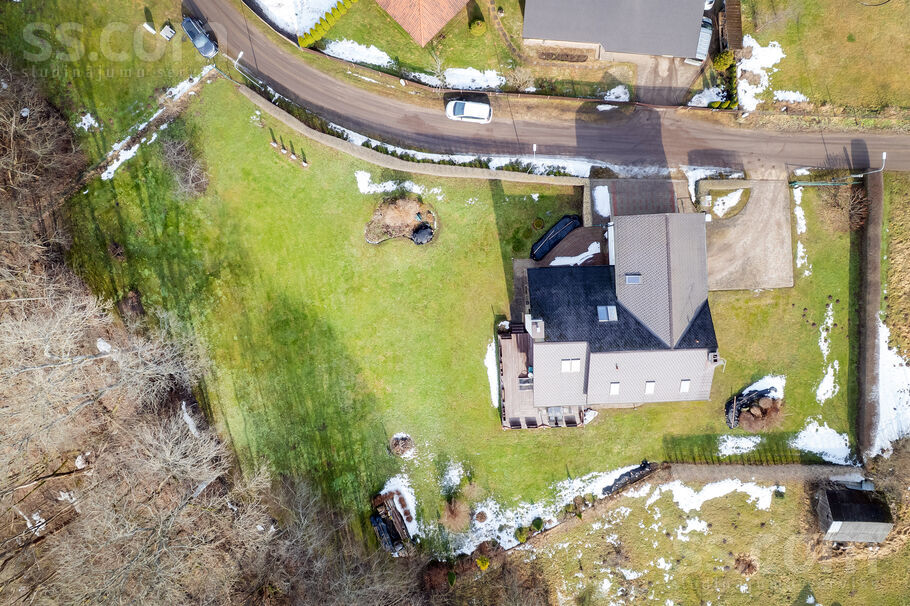 Nākotnes 63, Rīgas rajons, Sigulda — maja