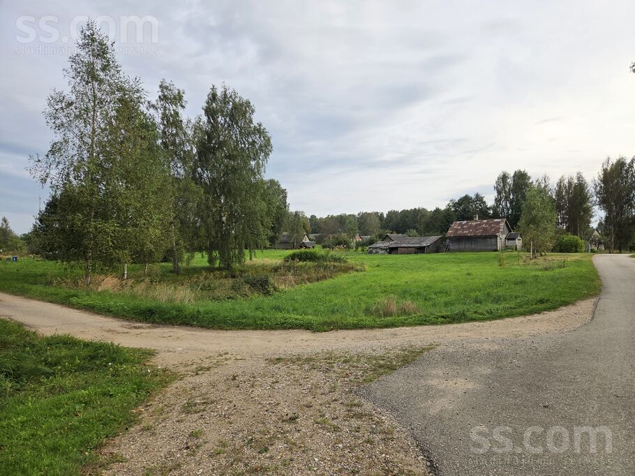 Skolas iela 9, Šķeltova, Krāslava un raj., Šķeltovas pag. — maja