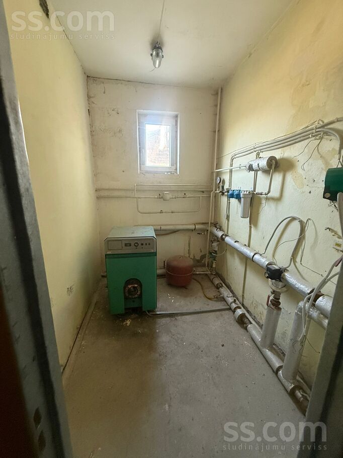 Varoņu iela 33, Rēzekne un raj., Rēzekne — birojs