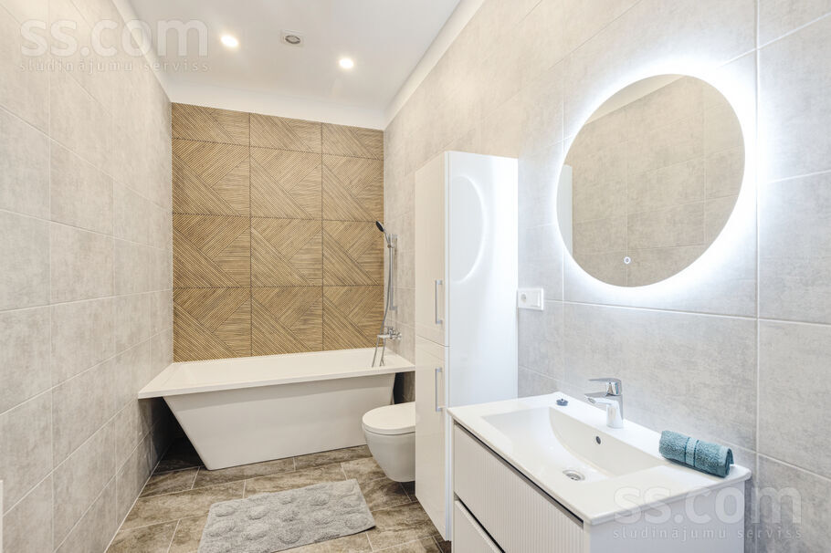 Rītausmas iela 1, Mārupe, Rīgas rajons, Mārupes pag. — maja