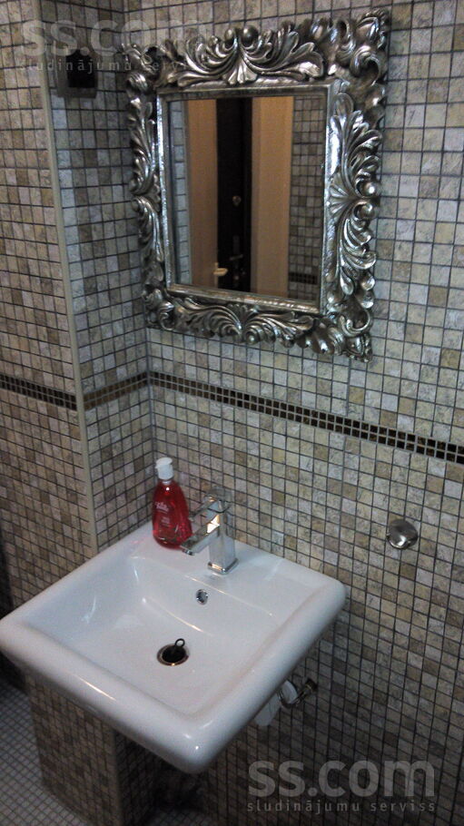 Saules 37, Daugavpils un raj., Daugavpils — dzivoklis