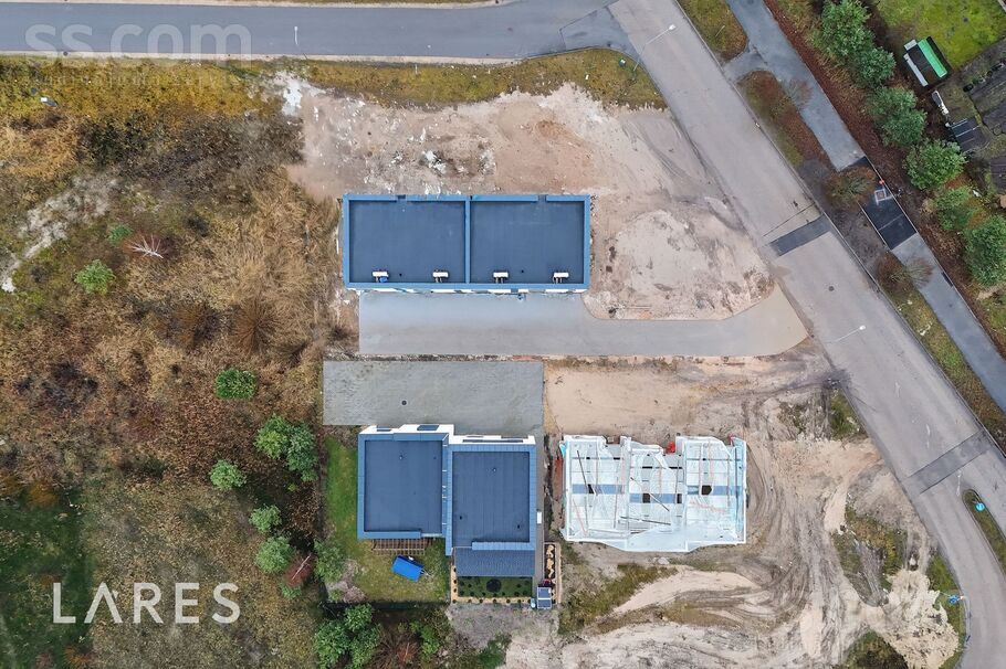 Juglas 1, Rīga — maja