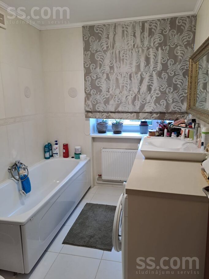 Dzintaru 28, Ventspils un raj., Ventspils — dzivoklis