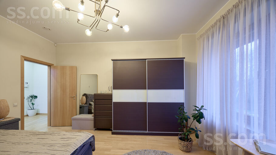 Beberbeķu 7. l., Rīga — maja