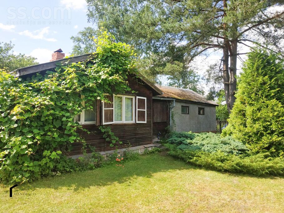 Lazdas 2810, Jāņupe, Rīgas rajons, Olaines pag. — maja
