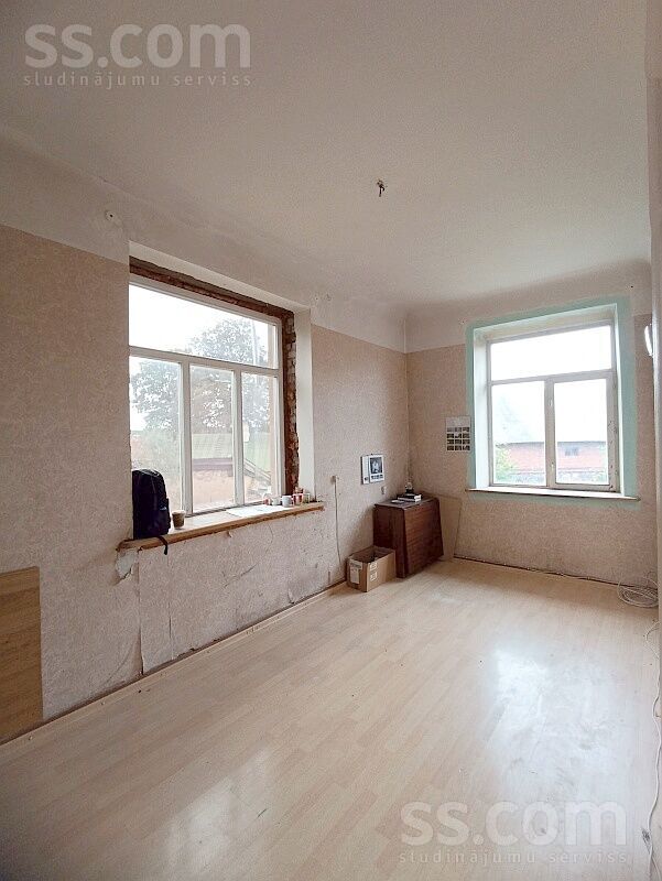 Pleskavas iela 3, Valmiera un raj., Valmiera — dzivoklis