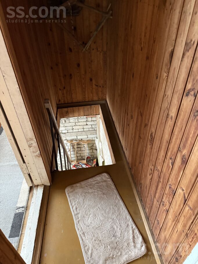 Bērzu 4, Ludza un raj., Ludza — maja