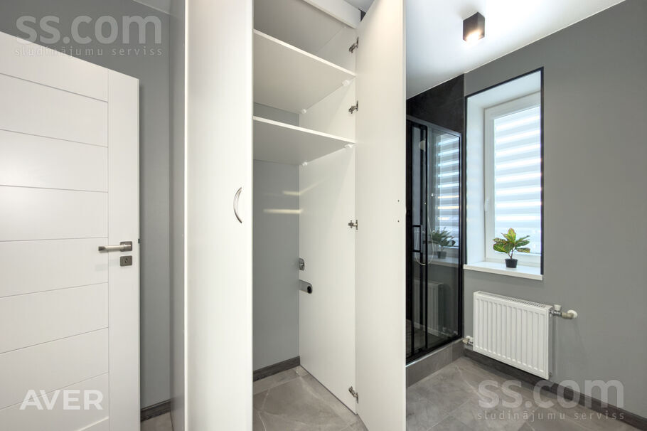 Oškalna 49a, Daugavpils un raj., Daugavpils — maja