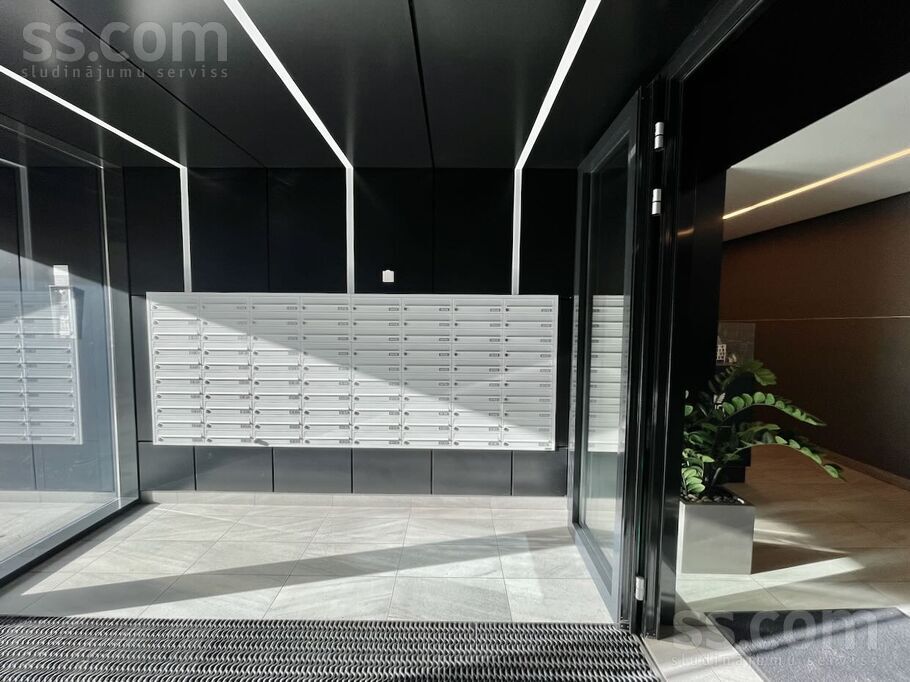 Birznieka-Upīša 13, Rīga — dzivoklis