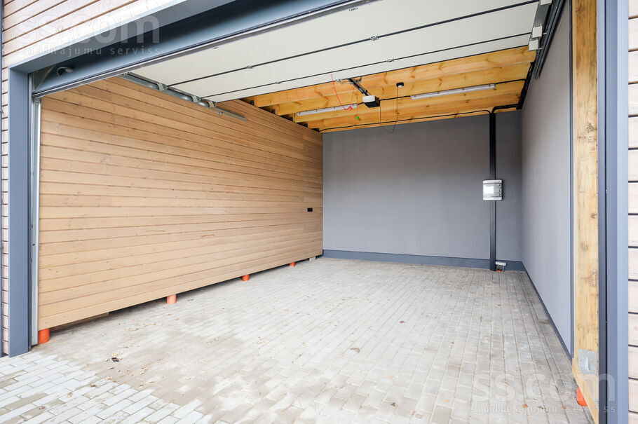 Andra iela 14, Vīkuļi, Rīgas rajons, Babītes pag. — maja