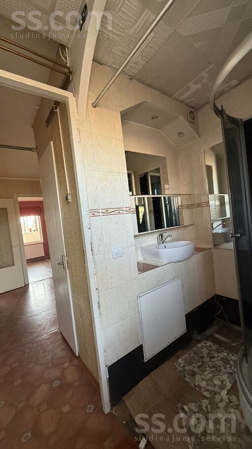 Skolas iela 10, Sesava, Jelgava un raj., Sesavas pag. — dzivoklis