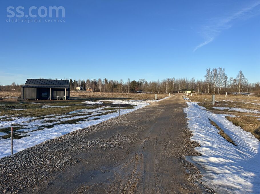 Ziedlejas 12, Ogre un raj., Ogre — zeme