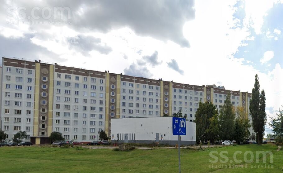 Tīnūžu 4a, Rīga — zeme