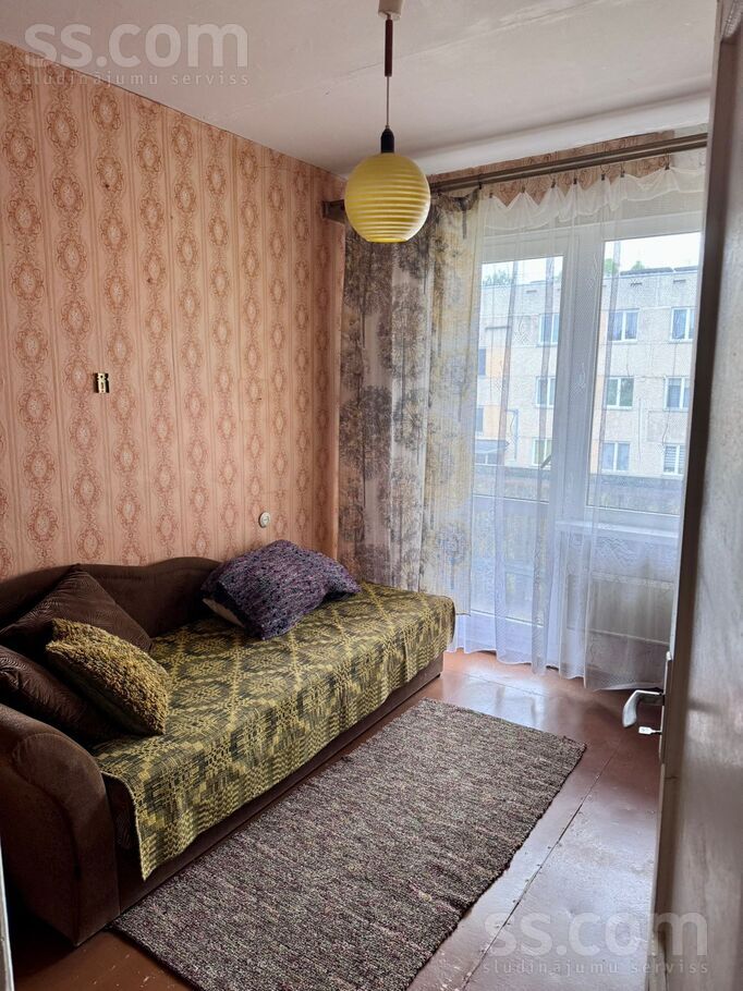 1.maija 8, Aizkraukle un raj., Pļaviņas — dzivoklis