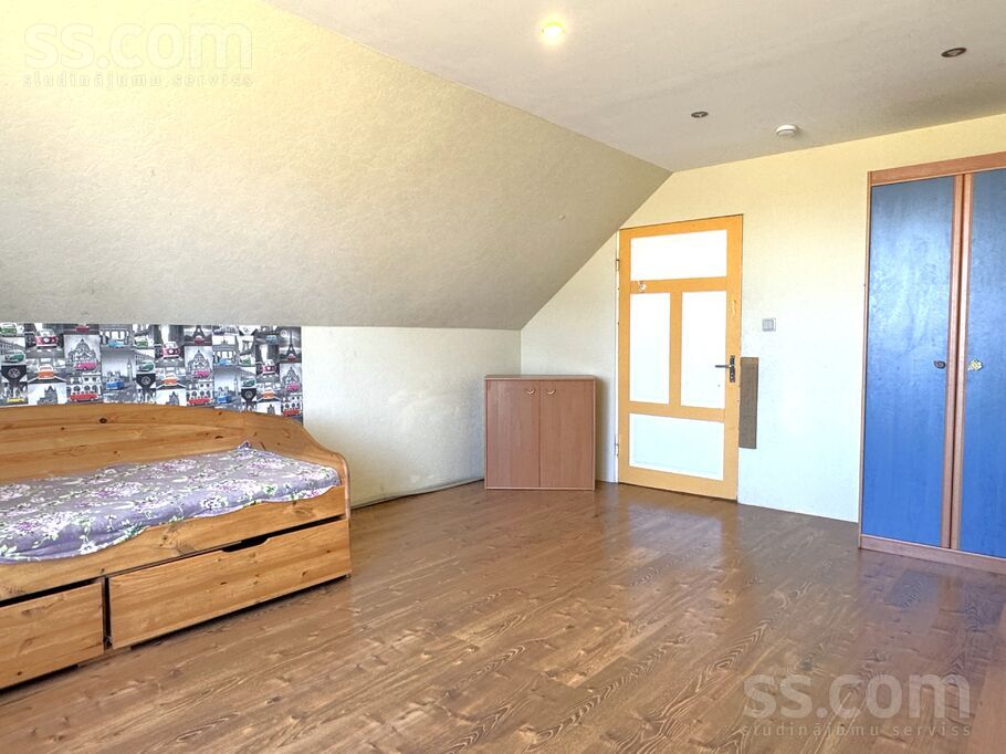 Ezermalas, Jūdaži, Rīgas rajons, Siguldas pag. — maja