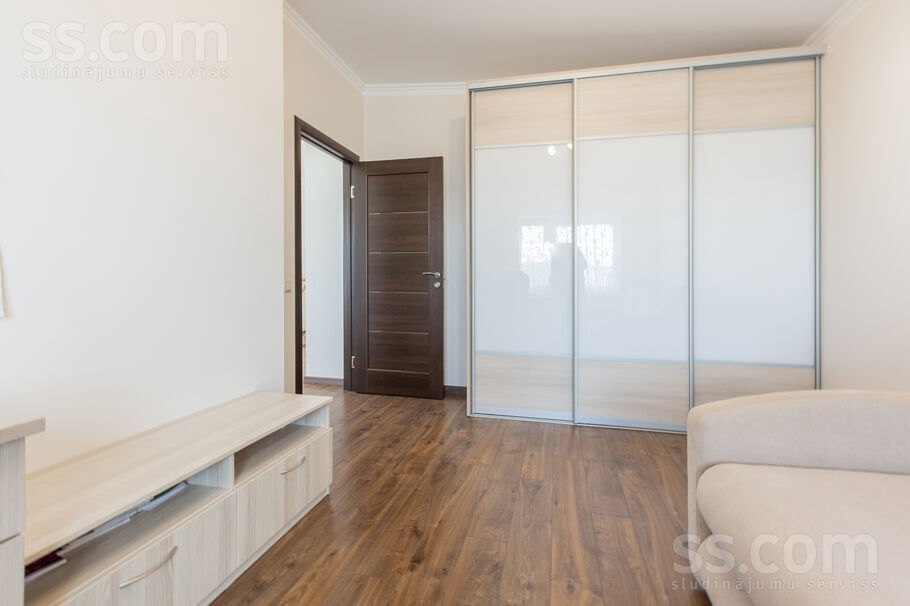 Attekas ceļš 24/4, Dole, Rīgas rajons, Salaspils l. t. — maja