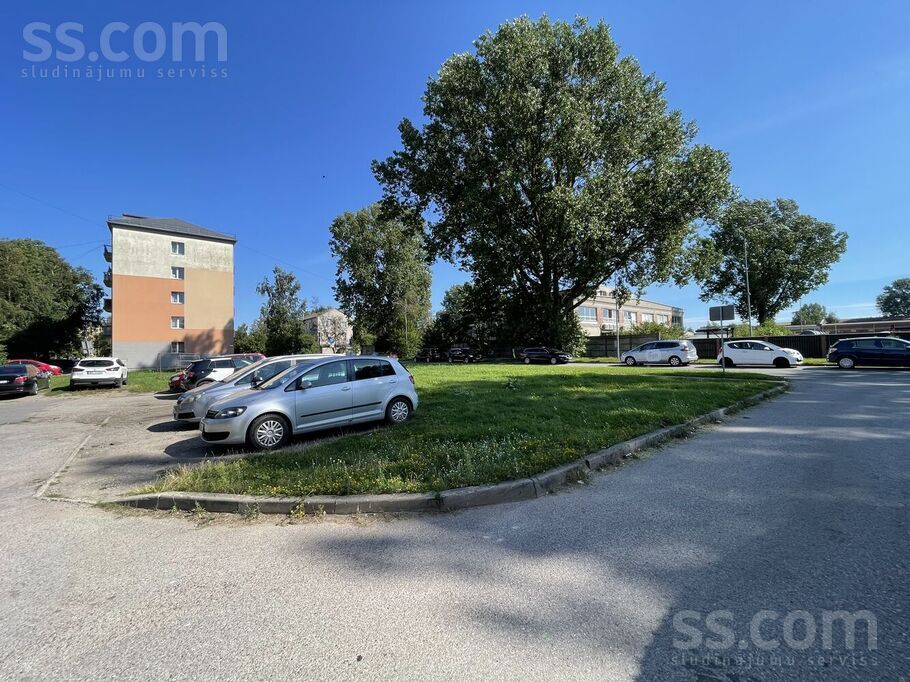 Strazdu iela 4a, Liepāja un raj., Liepāja — zeme