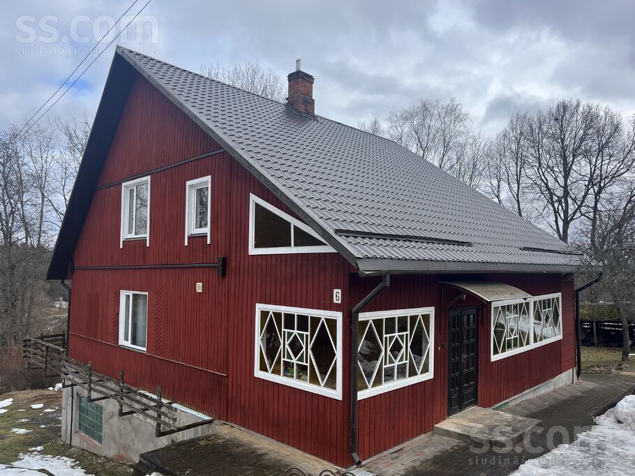 Kalnu 6, Krāslava un raj., Krāslava — maja