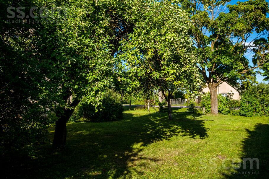 Tomsona 18, Nākotne, Jelgava un raj., Glūdas pag. — maja