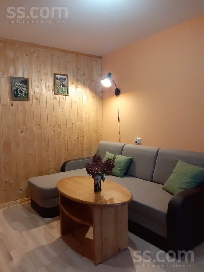 Ozolkalni, Ogre un raj., Jumpravas pag. — maja