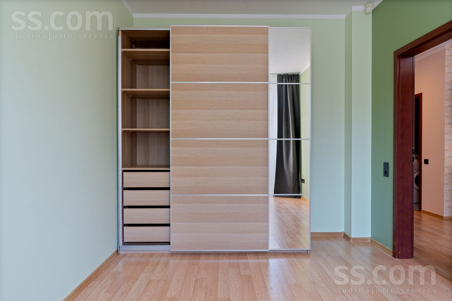 Ziepniekkalna 64, Rīga — dzivoklis