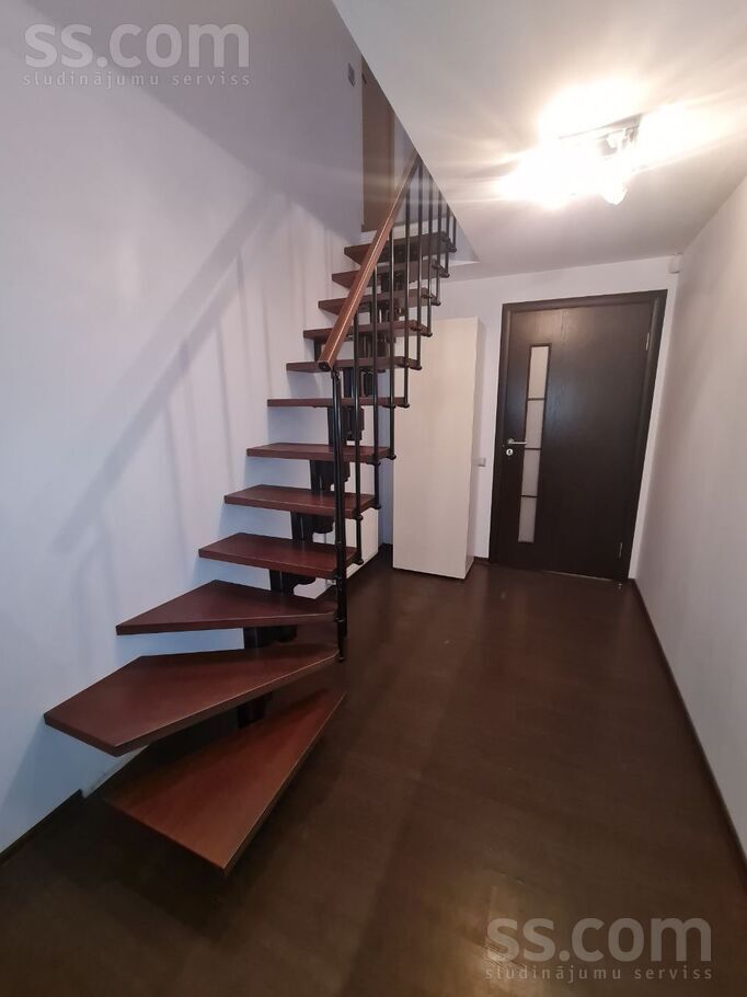 Mazā paradīze, Kuldīga un raj., Īvandes pag. — maja