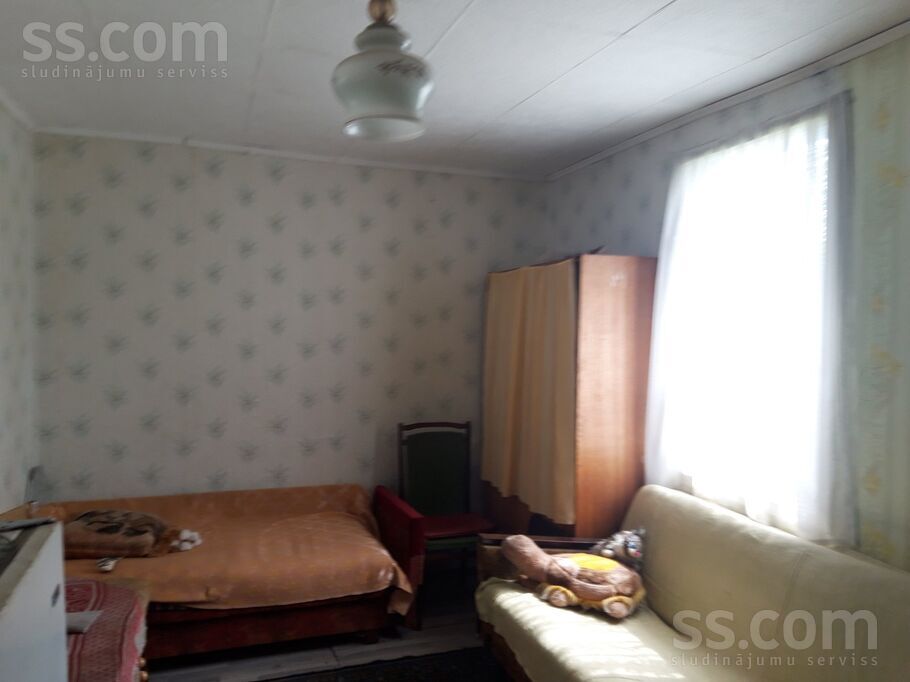 Rosības 3, Rosība, Jelgava un raj., Līvbērzes pag. — maja