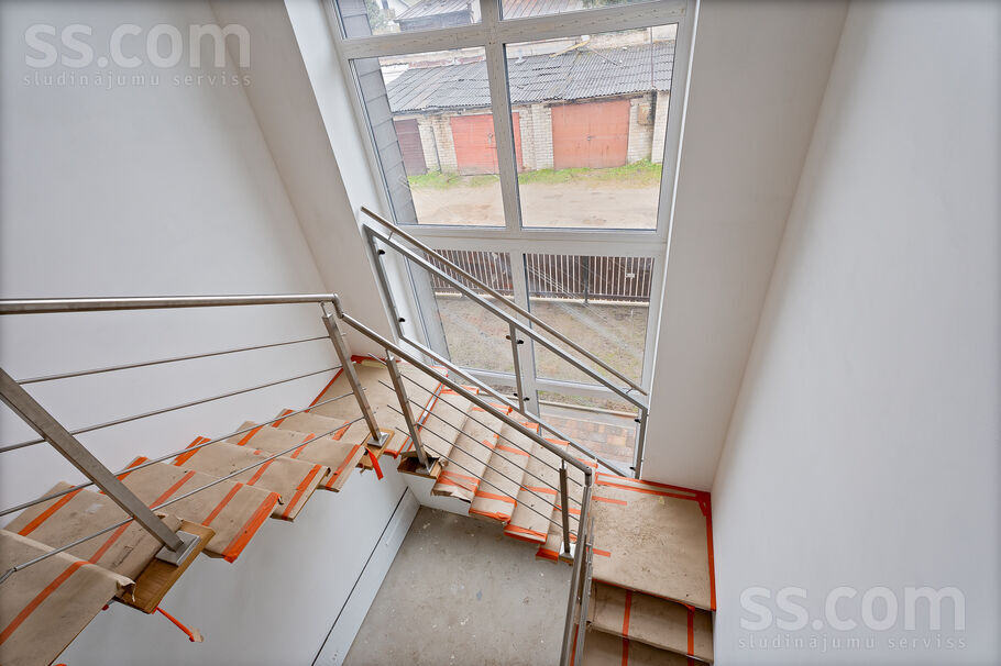 Rūpniecības iela 19, Jelgava un raj., Jelgava — maja