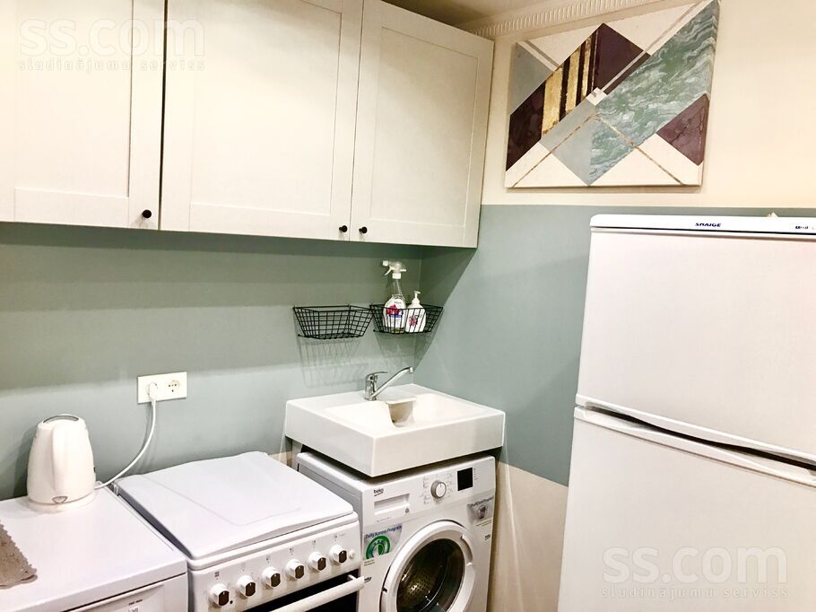 Dzelzavas 13, Rīga — dzivoklis