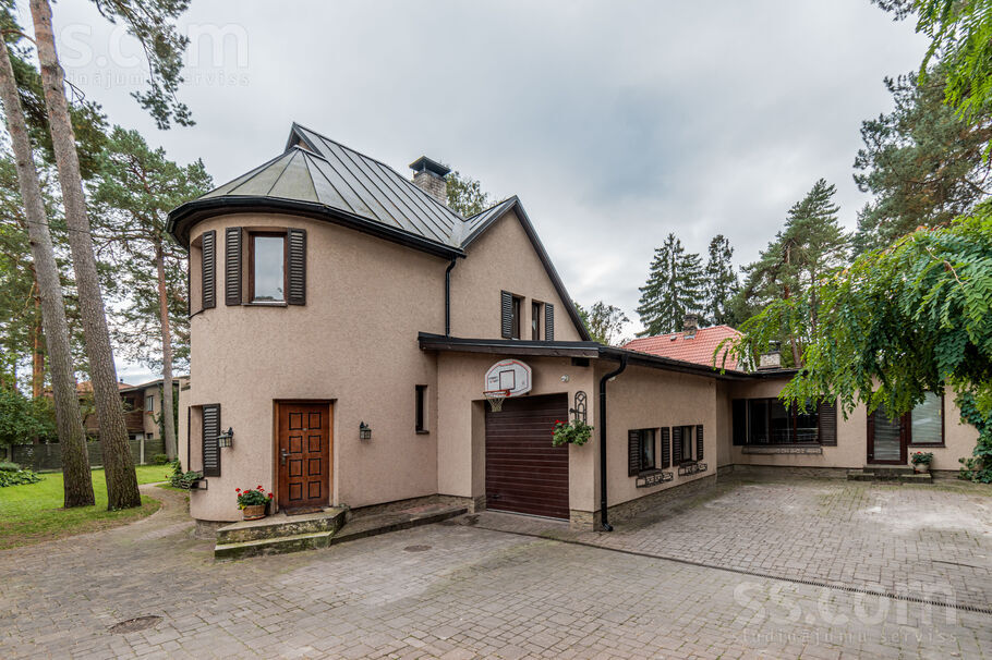 Berģu 112, Rīga — maja