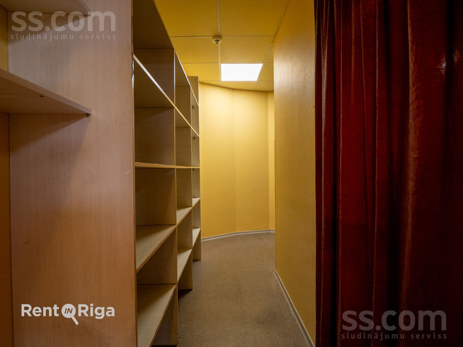 Dammes 9a, Rīga, Imanta — telpa