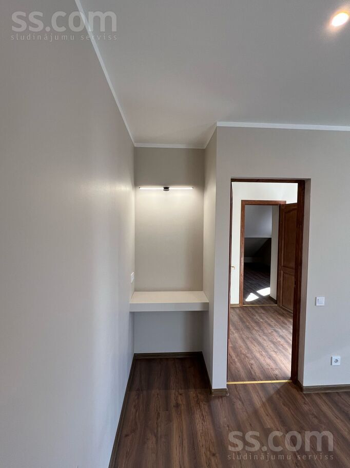 Republikas 27, Liepāja un raj., Liepāja — dzivoklis