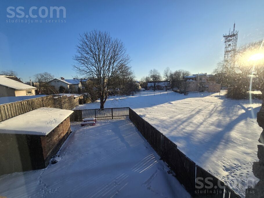 Lauku 4, Ventspils un raj., Ventspils — dzivoklis