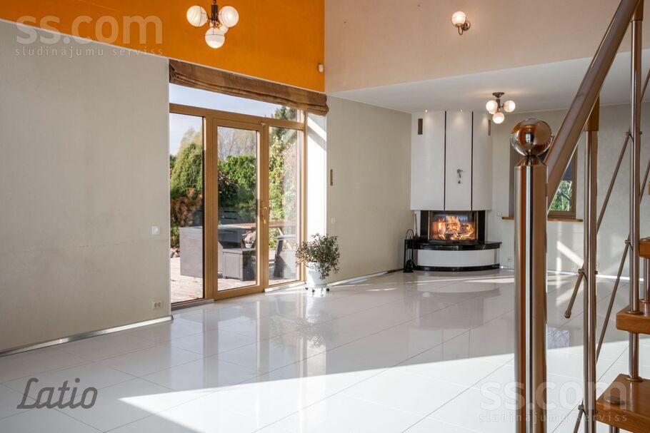 Ošu 20, Mežāres, Babītes pag. — maja