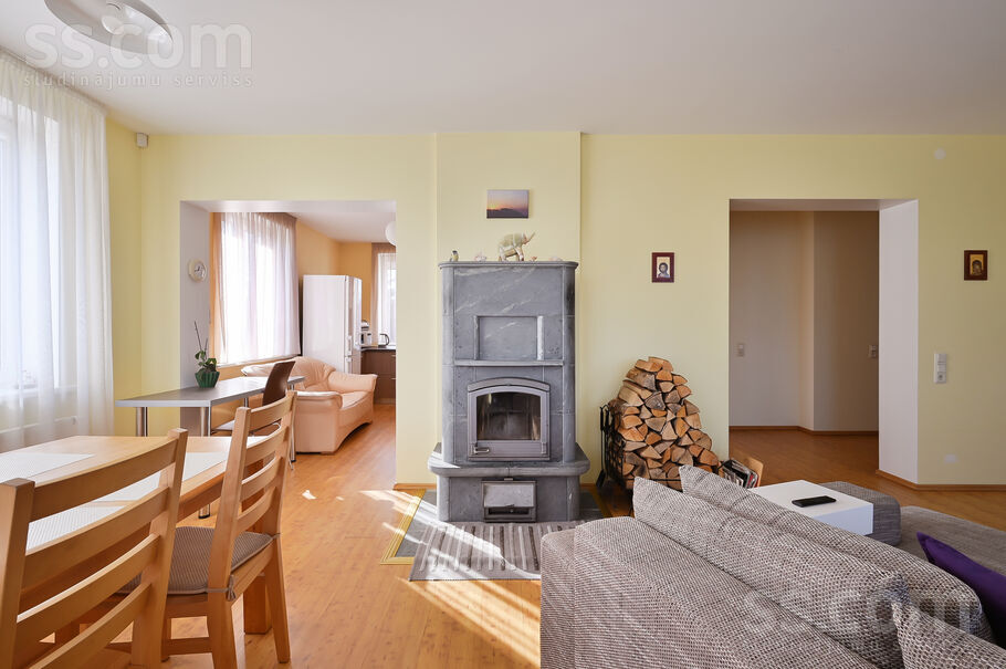 Upeņu iela 2, Rāmava, Rīgas rajons, Ķekavas pag. — maja