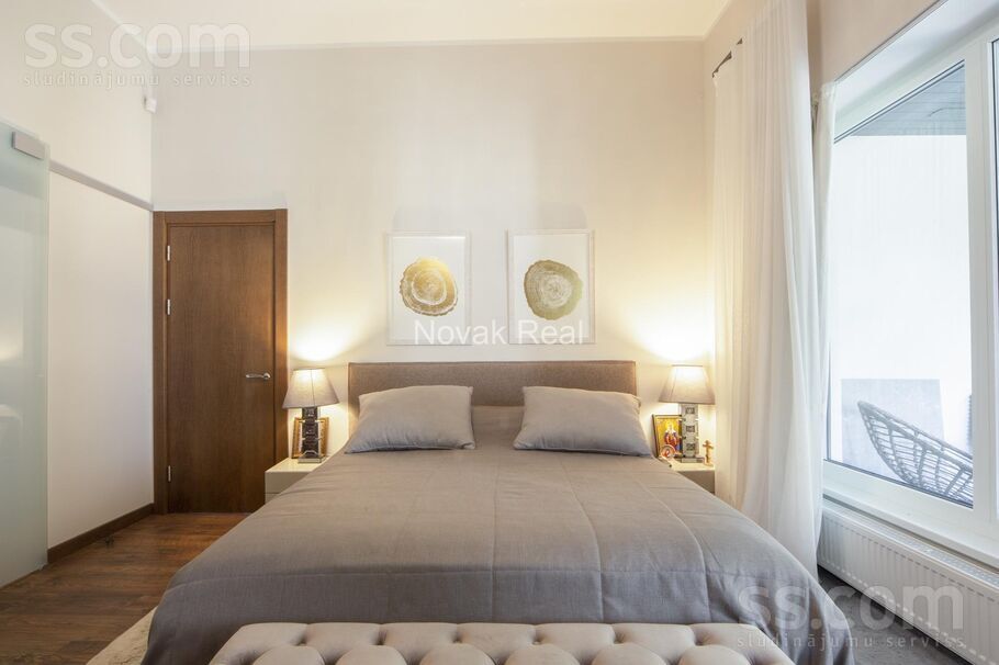 Ezeru iela 17, Jūrmala — maja