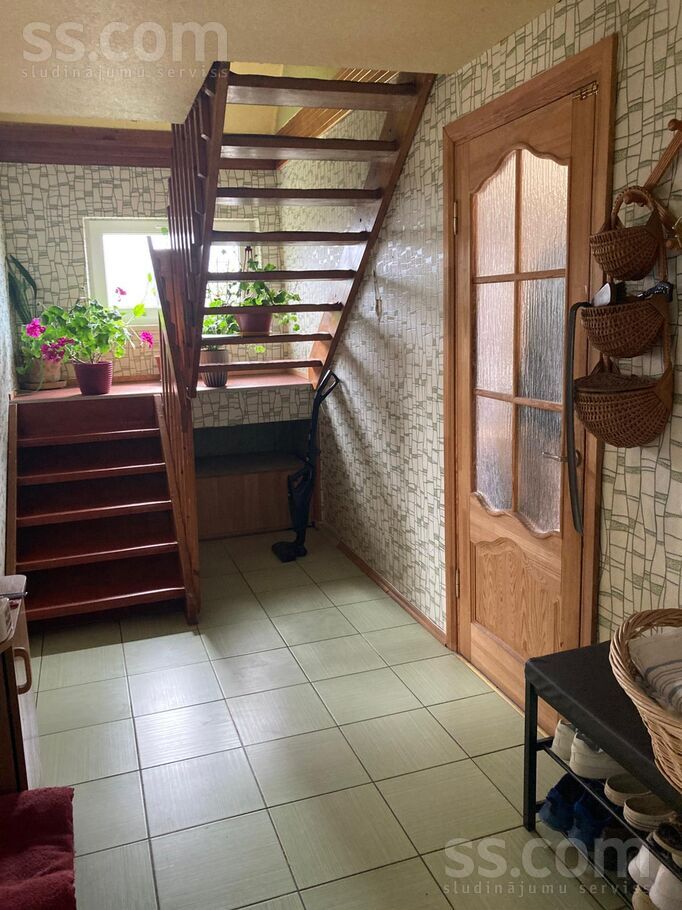 Liepu iela 6, Kuldīga un raj., Skrunda — maja