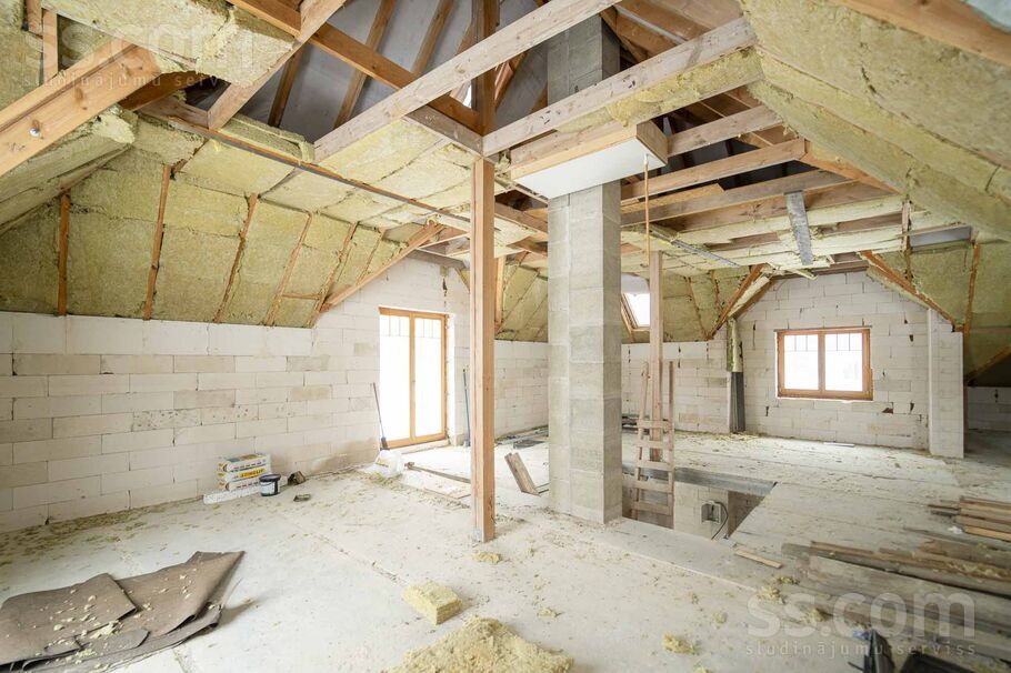 Celmiņi 43, Saulgoži, Rīgas rajons, Ķekavas pag. — maja