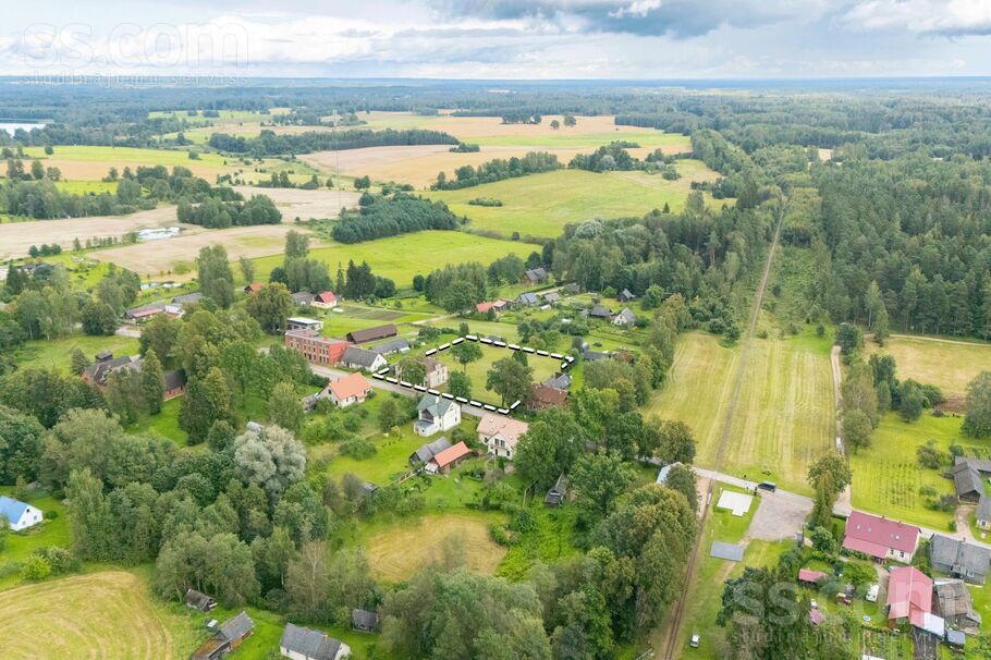 Brīvības iela 32, Stāmeriena, Gulbene un raj., Stāmerienas pag. — maja