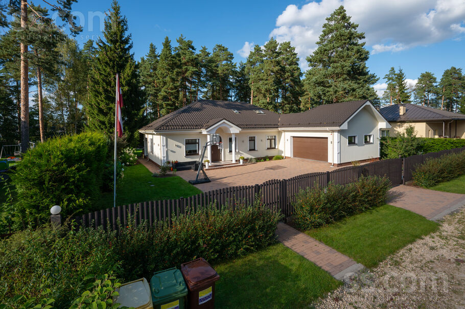 Maijrožu iela 4, Sunīši, Rīgas rajons, Garkalnes nov. — maja