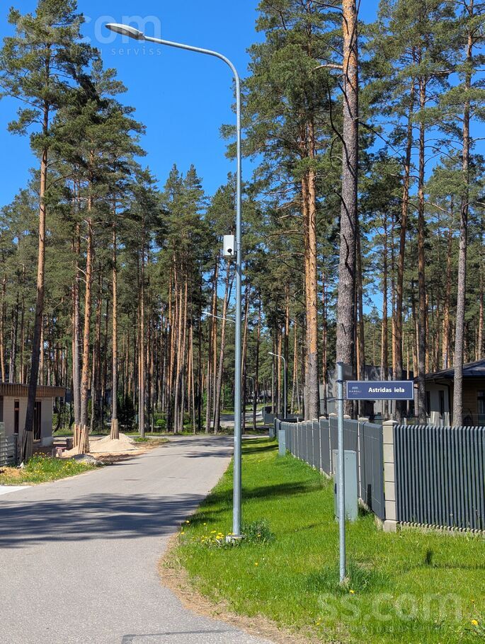 Astrīdas iela 15, Baltezers, Rīgas rajons, Garkalnes nov. — zeme