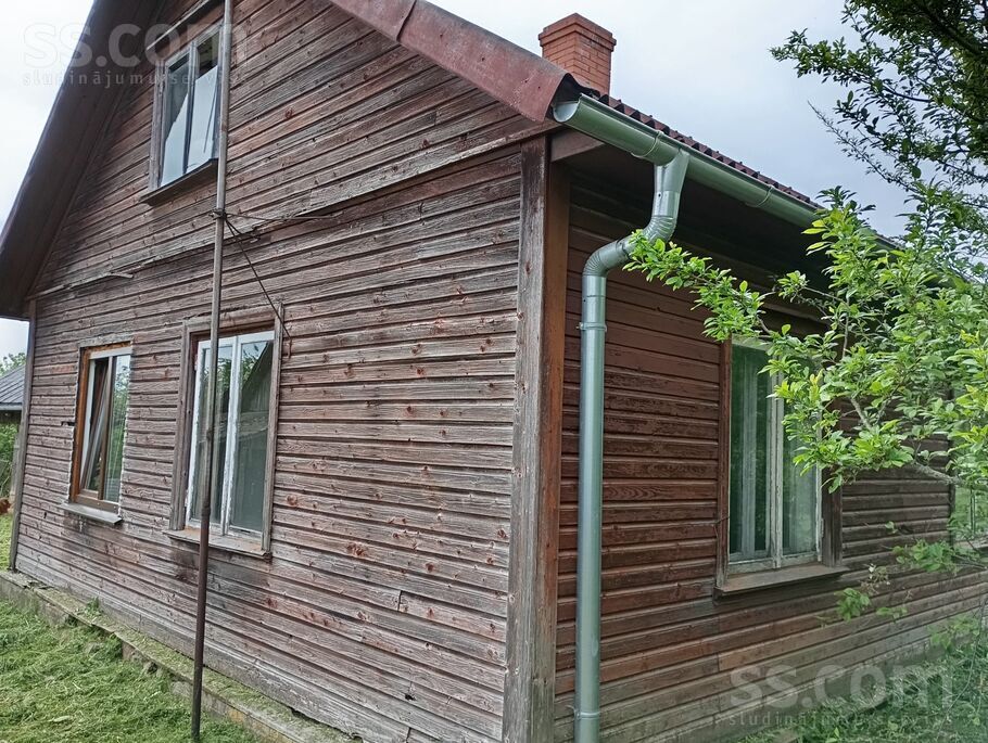 Pērnavas 19, Valmiera un raj., Rūjiena — maja