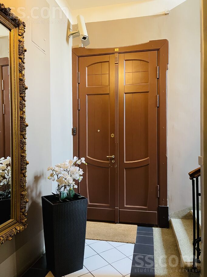 Brīvības 105, Rīga — dzivoklis