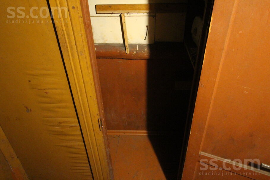 Valmieras 70, Daugavpils un raj., Daugavpils — dzivoklis