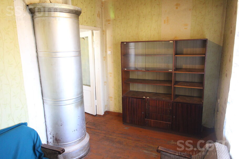 Aptiekas 40, Daugavpils un raj., Daugavpils — dzivoklis