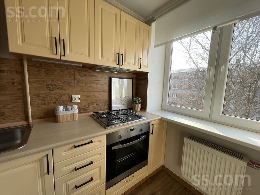 Zaļenieku 40b, Rīga — dzivoklis