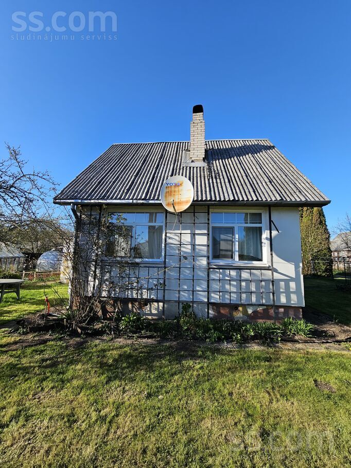 4. Ziemeļu iela 14, Limbaži un raj. — maja